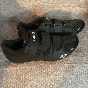 Giro Techne W Womens Spin or Cycling Shoe with MARQUE Cleats - Red Cleat Set